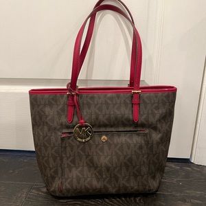 MK purse